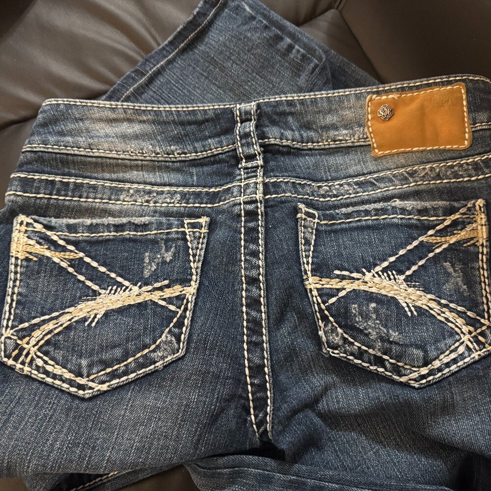 296 Silver Jeans Co. Tuesday Distressed Bootcut Jeans | Size 25x33